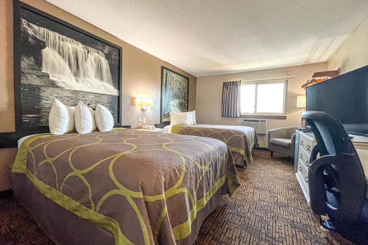 Super 8 By Wyndham Indianapolis Emerson Kültér fotó