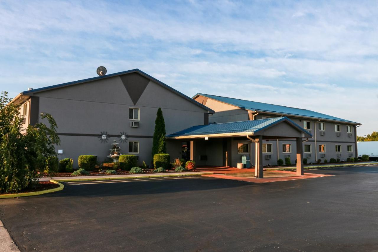 Super 8 By Wyndham Indianapolis Emerson Kültér fotó