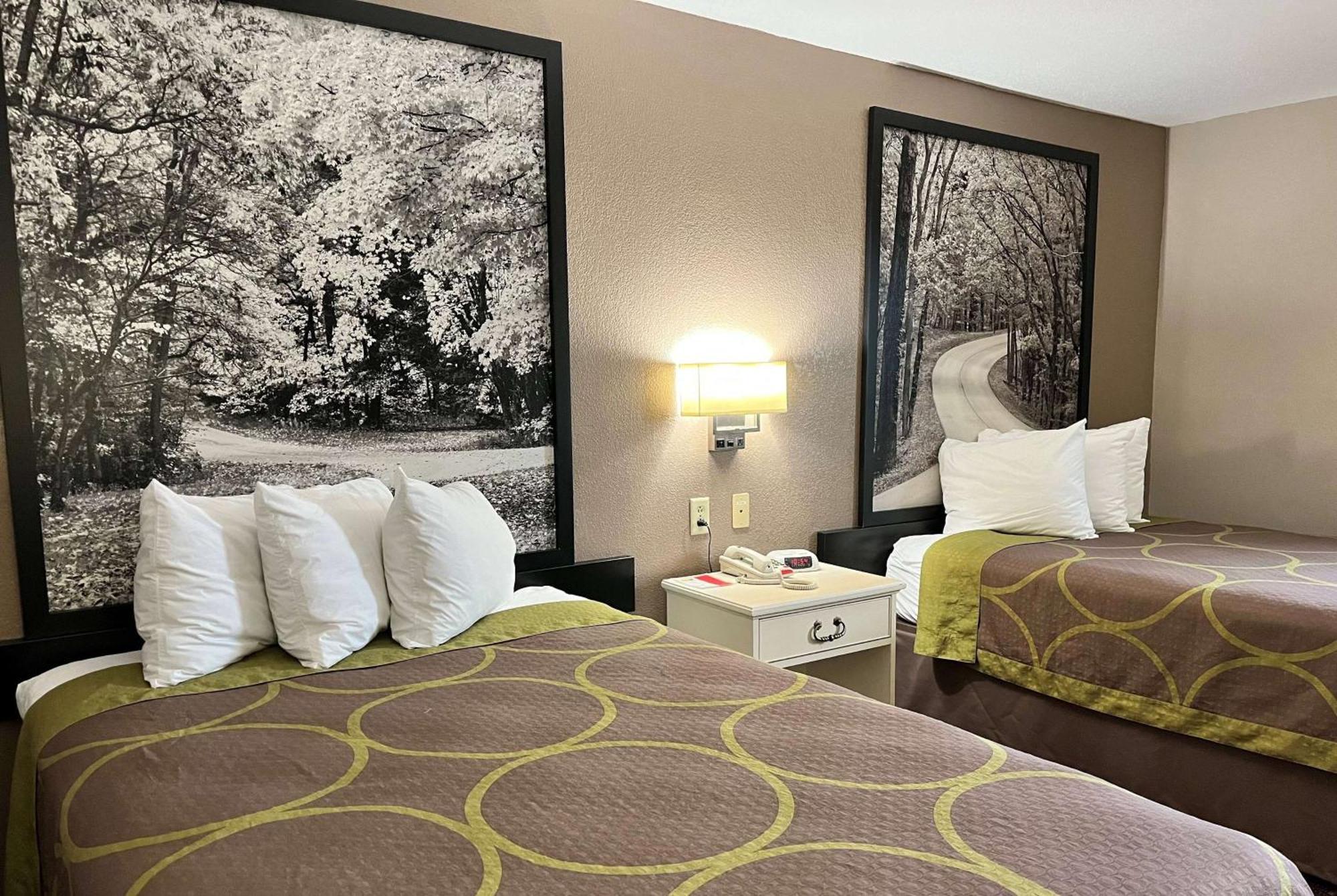 Super 8 By Wyndham Indianapolis Emerson Kültér fotó