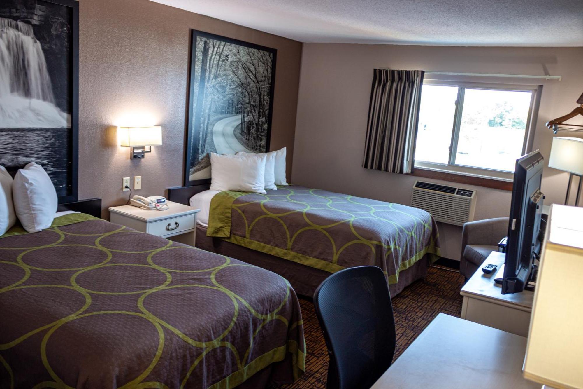 Super 8 By Wyndham Indianapolis Emerson Kültér fotó